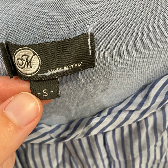 Boutique tank top blouse from Italy. Size small - Picture 2 of 3